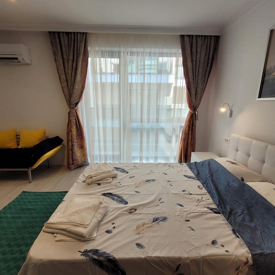 Studio 10 - Catedral Residence Bucharest - Free Parking Exterior foto